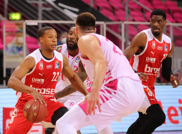 了自己的全 了自己的全