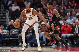 归化球员的 归化球员的